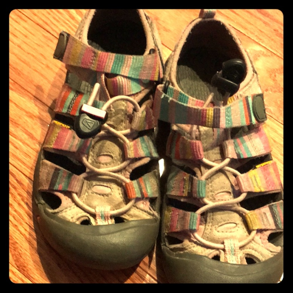 Guc Keen size 2